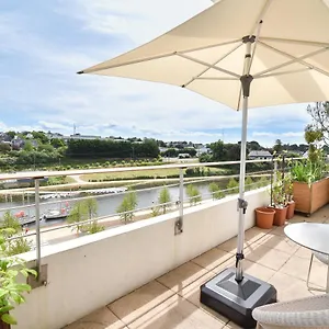 Un Penthouse D'exception Sur Le Port De Appartement