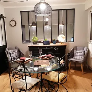 Au Calme Quartier Port Appartement