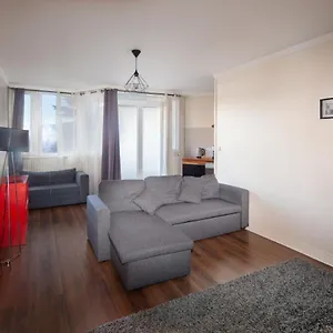 3 Pieces - Rer A 100 M Arcueil